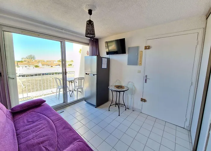 2 Pieces Avec Piscine, Parking Prive Et Acces Direct A La - Fr-1-387-50 Apartment *